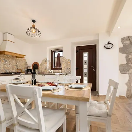 Villa Franka With Heated Pool *