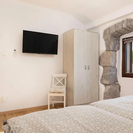 Villa Franka With Heated Pool