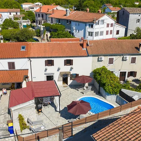 Villa Franka With Heated Pool